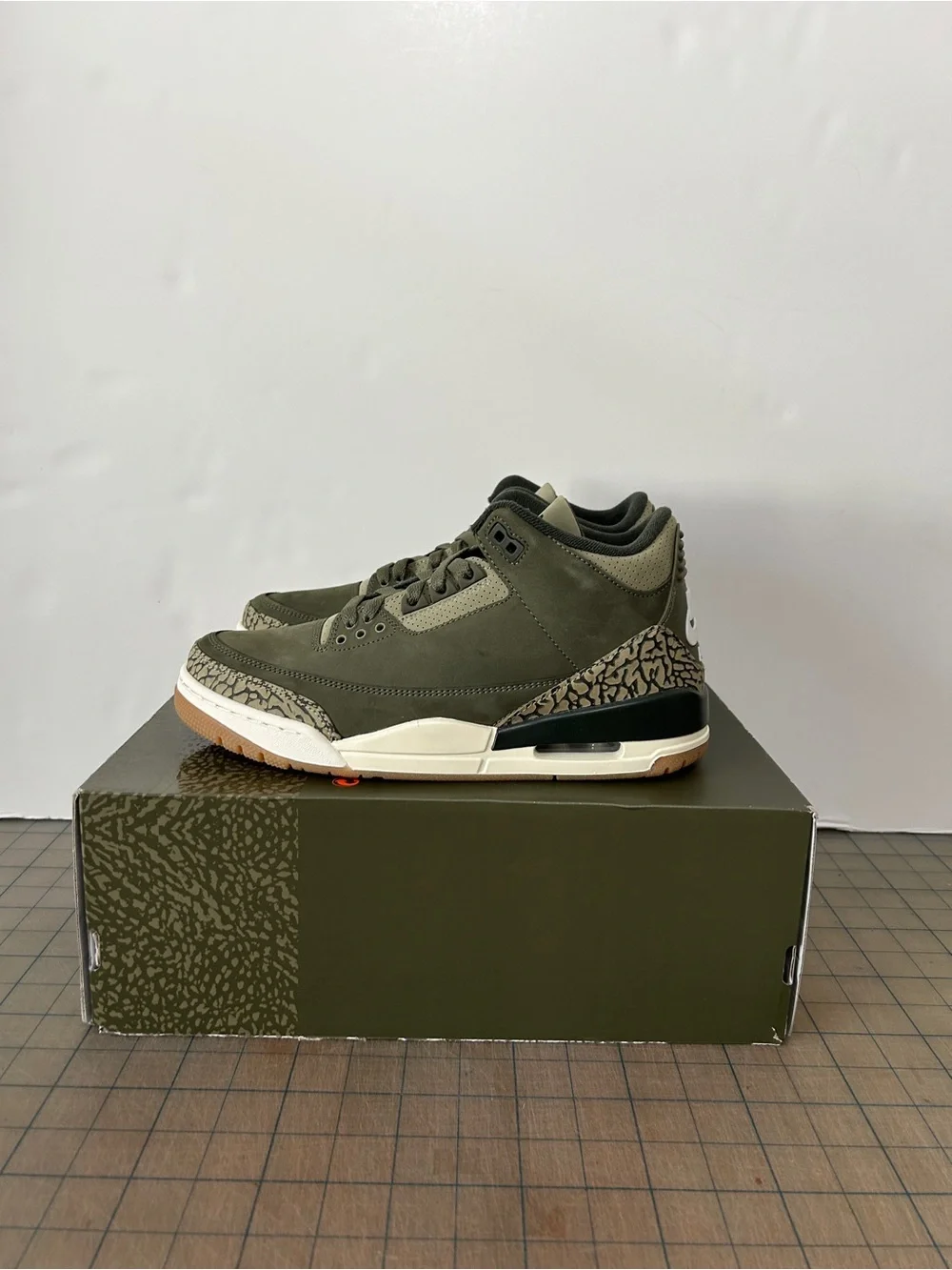 Jordan 3 Retro ‘Family Affair’